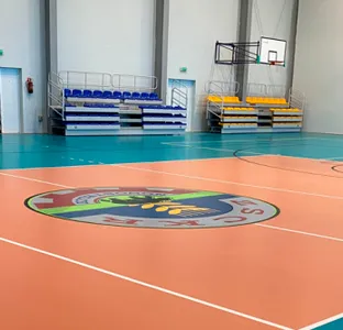 Hala sportowa w Nowosielcach