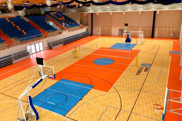 Hala sportowa w Trzebnicy, Realization image 1