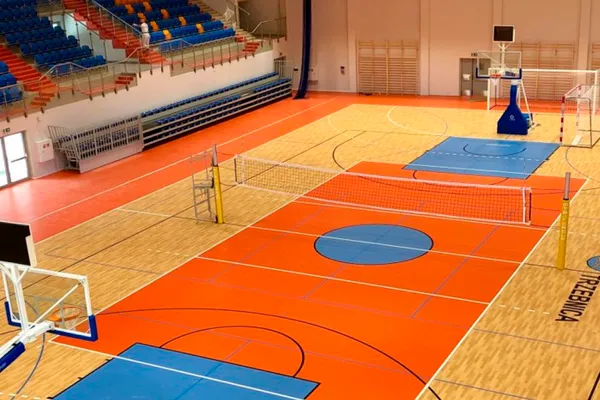 Hala sportowa w Trzebnicy, Realization image 0