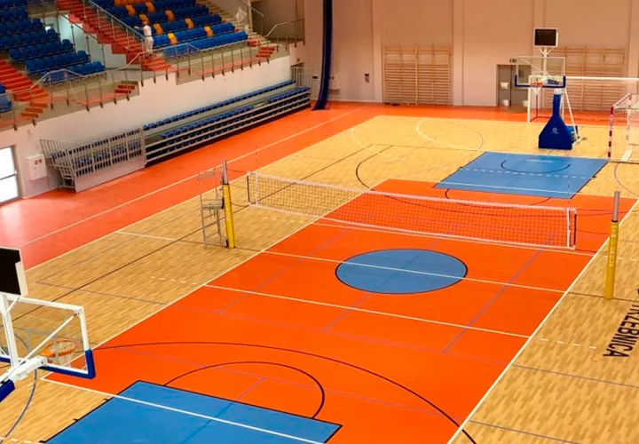 Hala sportowa w Trzebnicy