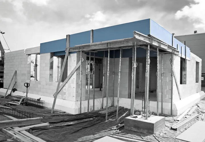 Formwork board laminated